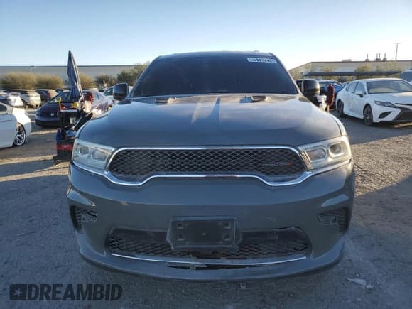 ✅ 2023 Dodge Durango SXT • VIN: 1C4RDJAG4PC598471 • Lot: 86132214. Wystawiony na Copart z przebiegiem 53 548 mil. Bezpłatny archiwum sprzedaży aukcyjnych z USA i szczegółowy raport historii pojazdu na DreamBid. Zdjęcie 5.