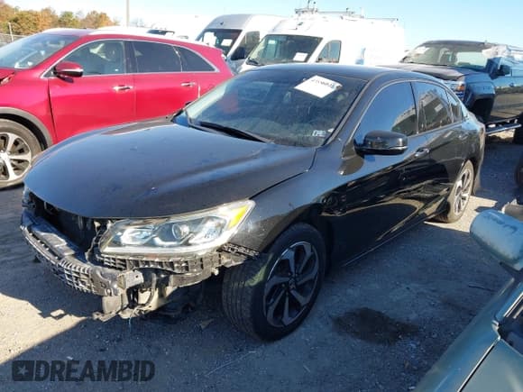 ✅ 2016 Honda Accord EX-L • VIN: 1HGCR3F86GA008238 • Лот: 43536042. Опубликован ранее на IAAI с пробегом 92 828 миль. Бесплатный доступ к архиву аукционных продаж из США и подробный отчёт об истории автомобиля на DreamBid. Изображение 2.