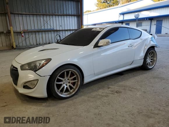 ✅ 2015 Hyundai Genesis Coupe R-Spec • VIN: KMHHU6KJ7FU127650 • Lot: 81464295. Listed on Copart with Not provided. Free auction sales archive from the USA and detailed vehicle history report at DreamBid. Image 1.