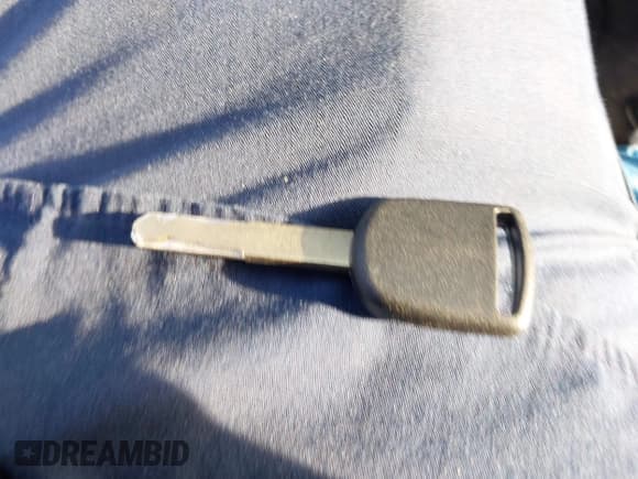 ✅ 2010 Honda CR-V LX • VIN: 5J6RE3H32AL002836 • Lot: 43716650. Wystawiony na IAAI z przebiegiem 318 768 mil. Bezpłatny archiwum sprzedaży aukcyjnych z USA i szczegółowy raport historii pojazdu na DreamBid. Zdjęcie 11.