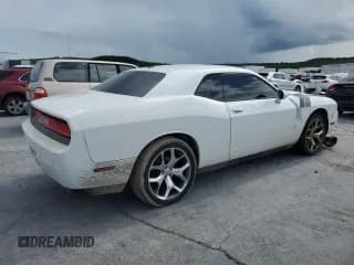✅ 2013 Dodge Challenger SXT • VIN: 2C3CDYAG7DH724334 • Lot: 54621974. Wystawiony na Copart z przebiegiem 62 521 mil. Bezpłatny archiwum sprzedaży aukcyjnych z USA i szczegółowy raport historii pojazdu na DreamBid. Zdjęcie 3.
