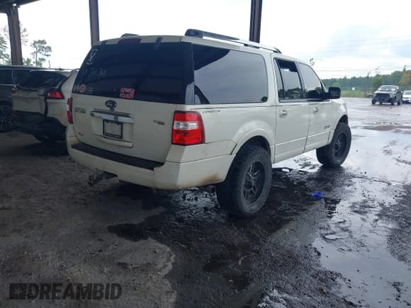 ✅ 2008 Ford Expedition Max Limited • VIN: 1FMFK19528LA21849 • Lot: 42674778. Wystawiony na IAAI z przebiegiem 290 891 mil. Bezpłatny archiwum sprzedaży aukcyjnych z USA i szczegółowy raport historii pojazdu na DreamBid. Zdjęcie 4.