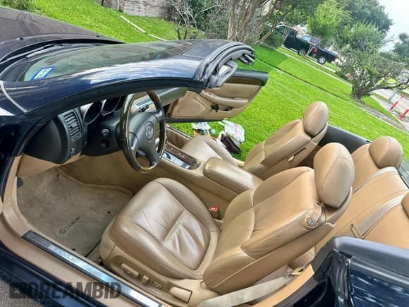 ✅ 2008 Lexus SC 430 • VIN: JTHFN45Y789019233 • Лот: 84021345. Опубликован ранее на Copart с пробегом 71 270 миль. Бесплатный доступ к архиву аукционных продаж из США и подробный отчёт об истории автомобиля на DreamBid. Изображение 14.