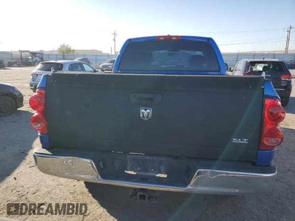 ✅ 2007 Dodge 1500 SLT • VIN: 1D7HA18297J618441 • Лот: 74041704. Опубликован ранее на Copart с пробегом 178 989 миль. Бесплатный доступ к архиву аукционных продаж из США и подробный отчёт об истории автомобиля на DreamBid. Изображение 6.