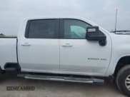 ✅ 2025 Chevrolet Silverado 2500HD LT • VIN: 2GC1KNEY2S1221276 • Лот: 43143439. Опубликован ранее на IAAI с пробегом 4 017 миль. Бесплатный доступ к архиву аукционных продаж из США и подробный отчёт об истории автомобиля на DreamBid. Изображение 14.