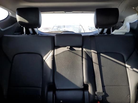 ✅ 2017 Hyundai Santa Fe Ultimate • VIN: 5XYZWDLAXHG472259 • Лот: 46446253. Опубликован ранее на Copart с пробегом 64 929 миль. Бесплатный доступ к архиву аукционных продаж из США и подробный отчёт об истории автомобиля на DreamBid. Изображение 10.