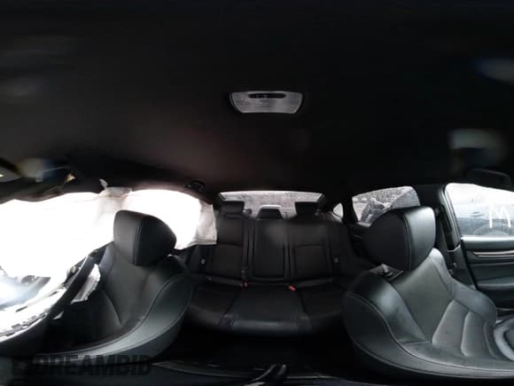 ✅ 2021 Honda Accord Sport • VIN: 1HGCV1F32MA110555 • Лот: 43292532. Опубликован ранее на IAAI с пробегом Не указан. Бесплатный доступ к архиву аукционных продаж из США и подробный отчёт об истории автомобиля на DreamBid. Изображение 17.