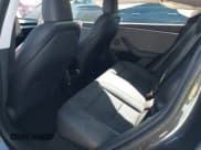 ✅ 2024 Tesla Model 3 • VIN: 5YJ3E1EA7RF736647 • Lot: 41372410. Wystawiony na IAAI z przebiegiem 12 889 mil. Bezpłatny archiwum sprzedaży aukcyjnych z USA i szczegółowy raport historii pojazdu na DreamBid. Zdjęcie 8.