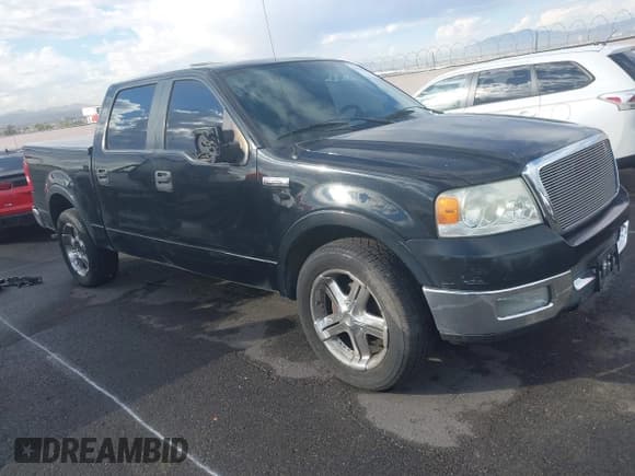 ✅ 2005 Ford F-150 XLT • VIN: 1FTPW12525FA40418 • Lot: 43520560. Listed on IAAI with 212,428 mi. Free auction sales archive from the USA and detailed vehicle history report at DreamBid. Image 13.
