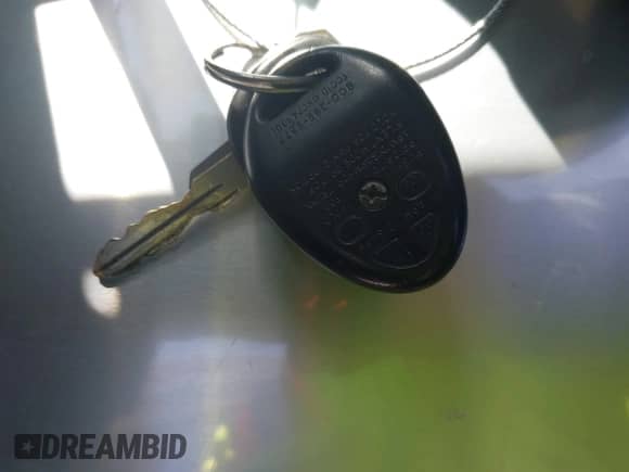 ✅ 2005 Chevrolet Silverado 1500 LS • VIN: 1GCEC19Z55Z339828 • Lot: 42303915. Wystawiony na IAAI z przebiegiem 90 509 mil mil. Skorzystaj z bezpłatnego archiwum sprzedaży aukcyjnych z USA i zobacz szczegółowy raport historii pojazdu na DreamBid. Zdjęcie 11.