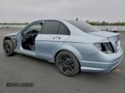 ✅ 2013 Mercedes-Benz C 250 Sport • VIN: WDDGF4HB8DA752755 • Lot: 95898735. Wystawiony na Copart z przebiegiem 88 670 mil. Bezpłatny archiwum sprzedaży aukcyjnych z USA i szczegółowy raport historii pojazdu na DreamBid. Zdjęcie 2.