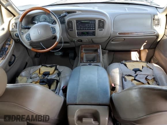 ✅ 2002 Lincoln Navigator • VIN: 5LMEU27R62LJ12466 • Lot: 54072715. Listed on Copart with 235,146 mi. Free auction sales archive from the USA and detailed vehicle history report at DreamBid. Image 8.