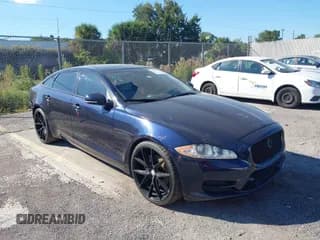 ✅ 2015 Jaguar XJ Portfolio • VIN: SAJWA2GZ6F8V83502 • Lot: 43441066. Wystawiony na IAAI z przebiegiem 83 118 mil. Bezpłatny archiwum sprzedaży aukcyjnych z USA i szczegółowy raport historii pojazdu na DreamBid. Zdjęcie 1.
