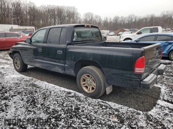 ✅ 2001 Dodge Dakota Sport • VIN: 1B7HL2AX91S236508 • Lot: 85612164. Wystawiony na Copart z przebiegiem 122 543 mil. Bezpłatny archiwum sprzedaży aukcyjnych z USA i szczegółowy raport historii pojazdu na DreamBid. Zdjęcie 2.