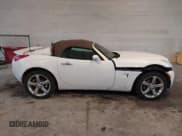 ✅ 2007 Pontiac Solstice • VIN: 1G2MB35B67Y106640 • Lot: 43635396. Wystawiony na IAAI z przebiegiem 77 979 mil. Bezpłatny archiwum sprzedaży aukcyjnych z USA i szczegółowy raport historii pojazdu na DreamBid. Zdjęcie 14.