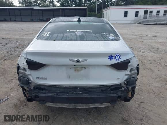 2016 Hyundai Genesis 3.8L z VIN KMHGN4JEXGU138838, wystawiony jako IAAI lot #43225162 z przebiegiem 246 746 mil mil oraz . Historia ofert i sprzedaży dostępna na DreamBid. Obrazek 17.