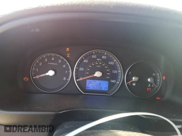 2010 Hyundai Santa Fe SE с VIN 5NMSHDAG5AH356708, выставлен на аукционе Copart как лот 73495784 с пробегом 156 961 миль миль и Чистый • Clean title. История ставок и продаж доступна на DreamBid. Изображение 9.