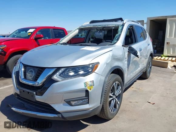 ✅ 2017 Nissan Rogue SL • VIN: 5N1AT2MVXHC881132 • Lot: 42536305. Listed on IAAI with Not provided. Free auction sales archive from the USA and detailed vehicle history report at DreamBid. Image 6.