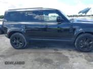 ✅ 2025 Land Rover Defender S • VIN: SALEJ7EX6S2396663 • Лот: 42489153. Опубликован ранее на IAAI с пробегом 6 672 миль. Бесплатный доступ к архиву аукционных продаж из США и подробный отчёт об истории автомобиля на DreamBid. Изображение 13.