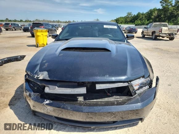 ✅ 2012 Ford Mustang GT Premium • VIN: 1ZVBP8CF1C5215457 • Лот: 71283845. Опубликован ранее на Copart с пробегом 105 221 миль. Бесплатный доступ к архиву аукционных продаж из США и подробный отчёт об истории автомобиля на DreamBid. Изображение 5.