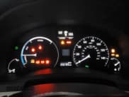 ✅ 2013 Lexus RX 450h • VIN: JTJBC1BA5D2066708 • Lot: 93136825. Wystawiony na Copart z przebiegiem 205 705 mil. Bezpłatny archiwum sprzedaży aukcyjnych z USA i szczegółowy raport historii pojazdu na DreamBid. Zdjęcie 9.