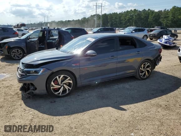 ✅ 2023 Volkswagen Jetta Autobahn • VIN: 3VW2T7BU2PM032087 • Lot: 67067035. Listed on Copart with 33,211 mi. Free auction sales archive from the USA and detailed vehicle history report at DreamBid. Image 1.