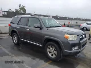 ✅ 2011 Toyota 4Runner Trail • VIN: JTEBU5JR1B5044307 • Лот: 42985368. Опубликован ранее на IAAI с пробегом 136 261 миль. Бесплатный доступ к архиву аукционных продаж из США и подробный отчёт об истории автомобиля на DreamBid. Изображение 1.