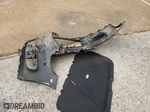 ✅ 2014 Volkswagen Beetle 1.8T • VIN: 3VWJ07AT0EM662491 • Lot: 55875594. Listed on Copart with Not provided. Free auction sales archive from the USA and detailed vehicle history report at DreamBid. Image 12.