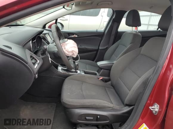 ✅ 2017 Chevrolet Cruze LT • VIN: 1G1BE5SM8H7222448 • Lot: 46070323. Listed on Copart with 84,826 mi. Free auction sales archive from the USA and detailed vehicle history report at DreamBid. Image 7.