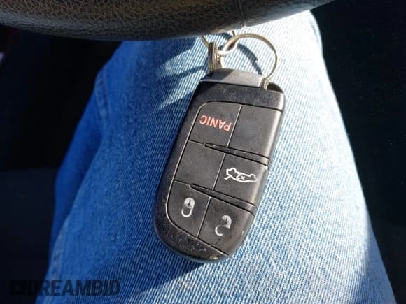 ✅ 2015 Chrysler 200 Limited • VIN: 1C3CCCAB7FN741431 • Lot: 41542158. Listed on IAAI with 147,589 mi. Free auction sales archive from the USA and detailed vehicle history report at DreamBid. Image 11.