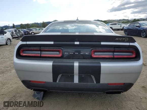 ✅ 2022 Dodge Challenger SRT Hellcat Redeye Widebody • VIN: 2C3CDZL98NH136934 • Lot: 51517693. Wystawiony na Copart z przebiegiem 4 178 mil. Bezpłatny archiwum sprzedaży aukcyjnych z USA i szczegółowy raport historii pojazdu na DreamBid. Zdjęcie 6.