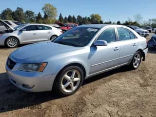 2007 Hyundai Sonata SE z VIN 5NPEU46F57H174530, wystawiony jako Copart lot #85730335 z przebiegiem 197 279 mil mil oraz Szkoda całkowita • Salvage title. Historia ofert i sprzedaży dostępna na DreamBid. Obrazek 1.