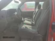 ✅ 2005 Chevrolet Silverado 2500HD LT • VIN: 1GCHK29U95E182936 • Lot: 66482714. Wystawiony na Copart z przebiegiem 98 994 mil. Bezpłatny archiwum sprzedaży aukcyjnych z USA i szczegółowy raport historii pojazdu na DreamBid. Zdjęcie 7.