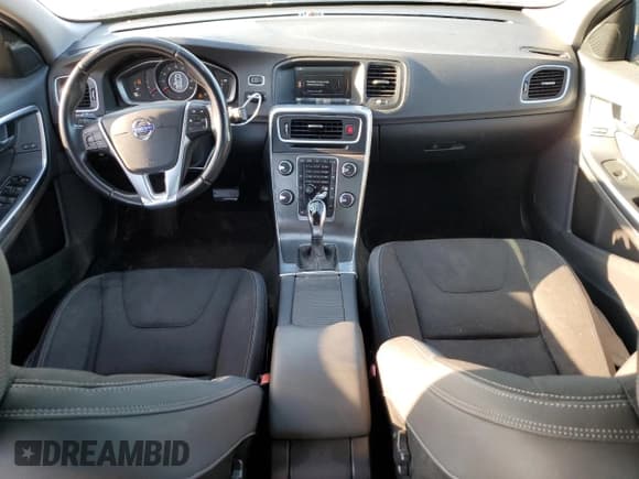 ✅ 2015 Volvo S60 • VIN: YV126MFA2F2310320 • Lot: 46932005. Listed on Copart with 103,247 mi. Free auction sales archive from the USA and detailed vehicle history report at DreamBid. Image 8.