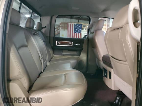 2010 Dodge 1500 Laramie с VIN 1D7RV1CTXAS145580, выставлен на аукционе Copart как лот 80943664 с пробегом 224 788 миль миль и Списание • Salvage title. История ставок и продаж доступна на DreamBid. Изображение 10.