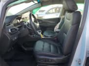 ✅ 2023 Chevrolet Bolt EV 2LT • VIN: 1G1FX6S00P4156976 • Lot: 83813344. Wystawiony na Copart z przebiegiem 11 625 mil. Bezpłatny archiwum sprzedaży aukcyjnych z USA i szczegółowy raport historii pojazdu na DreamBid. Zdjęcie 7.