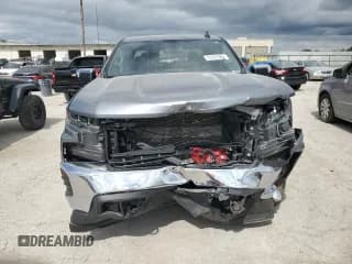 ✅ 2020 Chevrolet Silverado 1500 LT • VIN: 3GCUYDED8LG397194 • Lot: 73147364. Wystawiony na Copart z przebiegiem 56 950 mil. Bezpłatny archiwum sprzedaży aukcyjnych z USA i szczegółowy raport historii pojazdu na DreamBid. Zdjęcie 5.