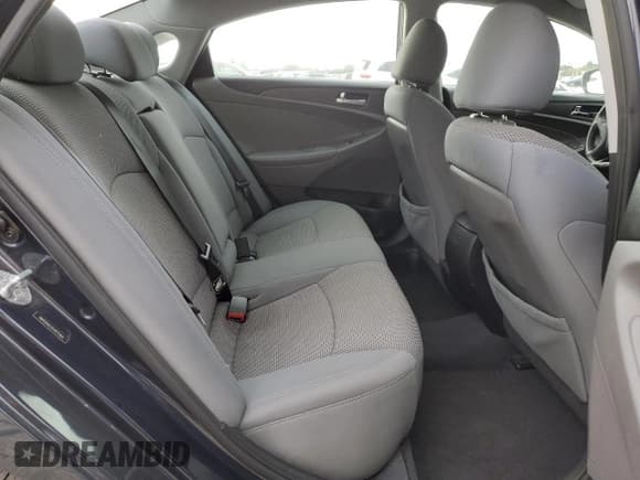 ✅ 2014 Hyundai Sonata GLS • VIN: 5NPEB4AC2EH872464 • Lot: 85073164. Wystawiony na Copart z przebiegiem 125 612 mil. Bezpłatny archiwum sprzedaży aukcyjnych z USA i szczegółowy raport historii pojazdu na DreamBid. Zdjęcie 10.