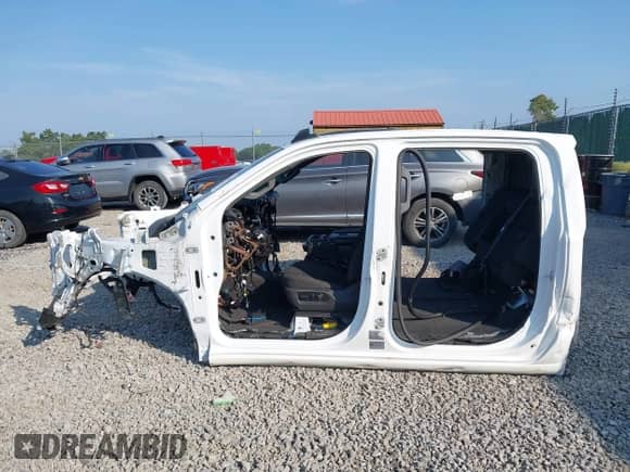 2021 Chevrolet Silverado 1500 RST with VIN 1GCUYEETXMZ383778, listed as a IAAI auction lot 43031449 with 52,122 mi miles and . Bid and sale history available at DreamBid. Image 13.