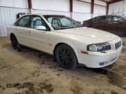 ✅ 2004 Volvo S80 • VIN: YV1TH59H941355562 • Lot: 82679234. Listed on Copart with 128,590 mi. Free auction sales archive from the USA and detailed vehicle history report at DreamBid. Image 4.