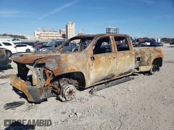 2022 Chevrolet Silverado 3500HD High Country with VIN 1GC4YVEY1NF313200, listed as a Copart auction lot 80905254 with Not provided miles and Salvage title. Bid and sale history available at DreamBid. Image 1.