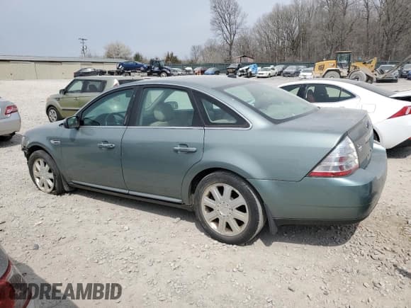 ✅ 2008 Ford Taurus Limited • VIN: 1FAHP28W18G127173 • Лот: 48978515. Опубликован ранее на Copart с пробегом Не указан. Бесплатный доступ к архиву аукционных продаж из США и подробный отчёт об истории автомобиля на DreamBid. Изображение 2.