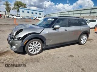 ✅ 2017 MINI Clubman Cooper S • VIN: WMWLU5C33H2G02220 • Lot: 80714445. Wystawiony na Copart z przebiegiem 53 333 mil. Bezpłatny archiwum sprzedaży aukcyjnych z USA i szczegółowy raport historii pojazdu na DreamBid. Zdjęcie 1.