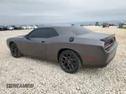 ✅ 2022 Dodge Challenger SXT • VIN: 2C3CDZAG5NH143941 • Lot: 64348874. Wystawiony na Copart z przebiegiem 33 790 mil. Bezpłatny archiwum sprzedaży aukcyjnych z USA i szczegółowy raport historii pojazdu na DreamBid. Zdjęcie 2.