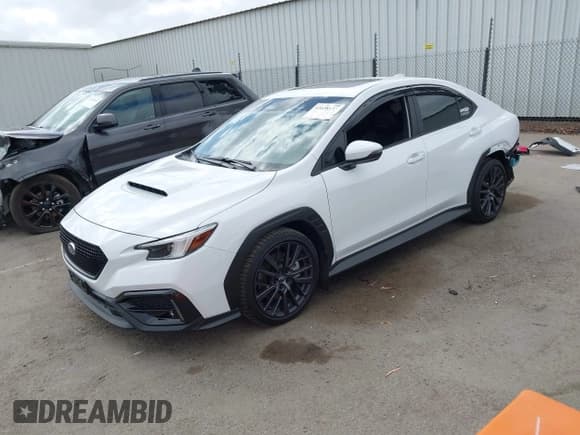 ✅ 2024 Subaru WRX Limited • VIN: JF1VBAN68R9812552 • Lot: 43438923. Wystawiony na IAAI z przebiegiem 7 001 mil. Bezpłatny archiwum sprzedaży aukcyjnych z USA i szczegółowy raport historii pojazdu na DreamBid. Zdjęcie 18.