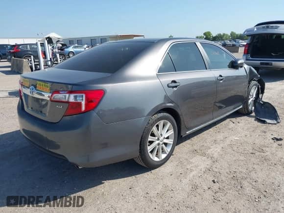 2013 Toyota Camry L with VIN 4T1BF1FK2DU720108, listed as a IAAI auction lot 42979480 with 129,105 mi miles and . Bid and sale history available at DreamBid. Image 4.