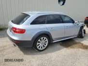 ✅ 2015 Audi allroad A4 Premium Plus • VIN: WA1UFAFL2FA065422 • Лот: 63051084. Опубликован ранее на Copart с пробегом 71 688 миль. Бесплатный доступ к архиву аукционных продаж из США и подробный отчёт об истории автомобиля на DreamBid. Изображение 3.