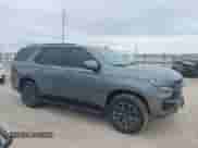 2022 Chevrolet Tahoe Z71 z VIN 1GNSKPKD3NR304672, wystawiony jako IAAI lot #41316391 z przebiegiem 70 380 mil mil oraz . Historia ofert i sprzedaży dostępna na DreamBid. Obrazek 14.