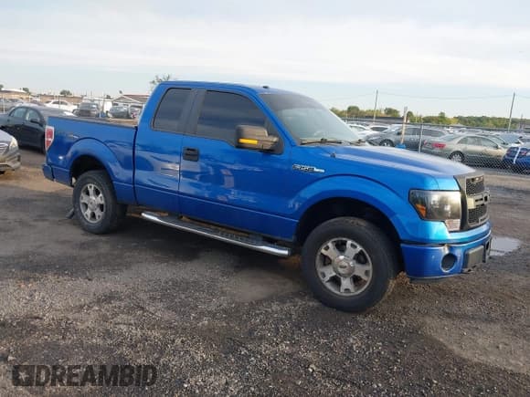 ✅ 2009 Ford F-150 STX • VIN: 1FTRX14809FA05539 • Lot: 43324601. Listed on IAAI with 185,988 mi. Free auction sales archive from the USA and detailed vehicle history report at DreamBid. Image 1.