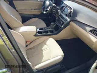 ✅ 2015 Hyundai Sonata SE • VIN: 5NPE24AF7FH237008 • Лот: 43223893. Опубликован ранее на IAAI с пробегом 100 988 миль. Бесплатный доступ к архиву аукционных продаж из США и подробный отчёт об истории автомобиля на DreamBid. Изображение 5.
